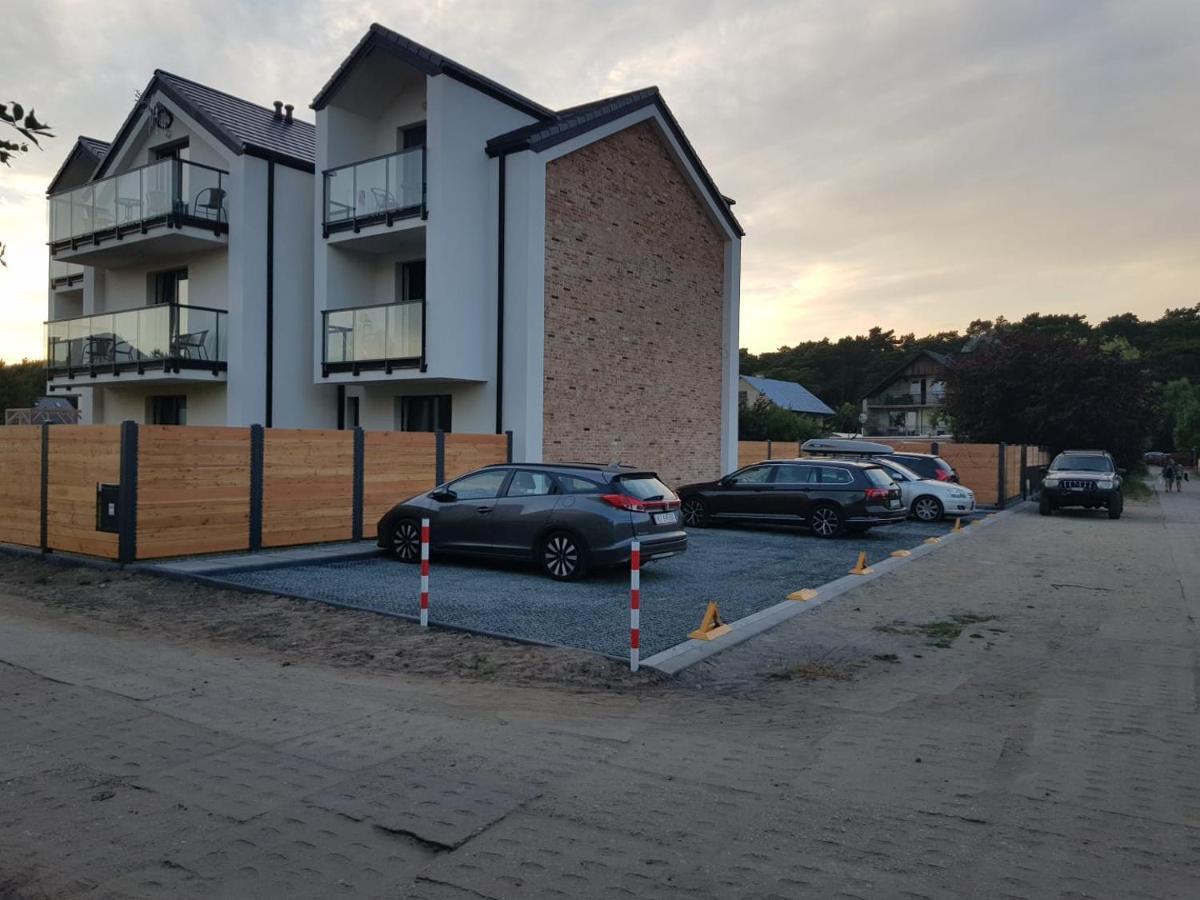 Czarny Baran Apartment Debki Bagian luar foto