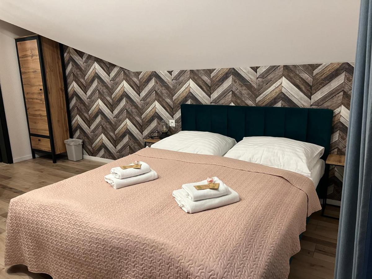 Czarny Baran Apartment Debki Bagian luar foto