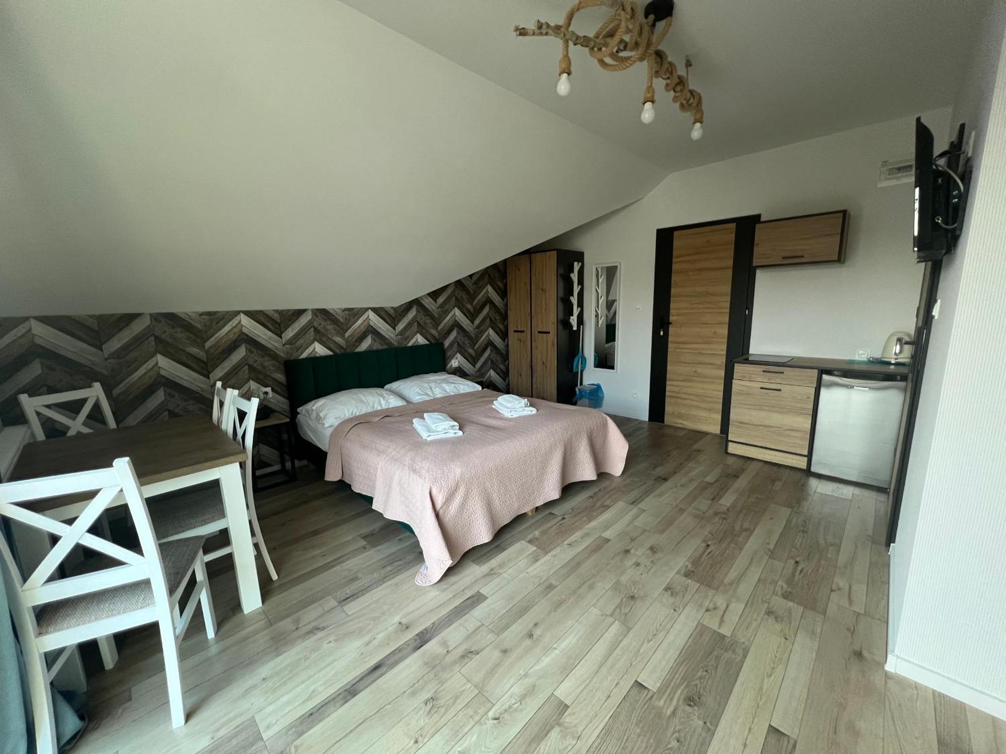 Czarny Baran Apartment Debki Bagian luar foto