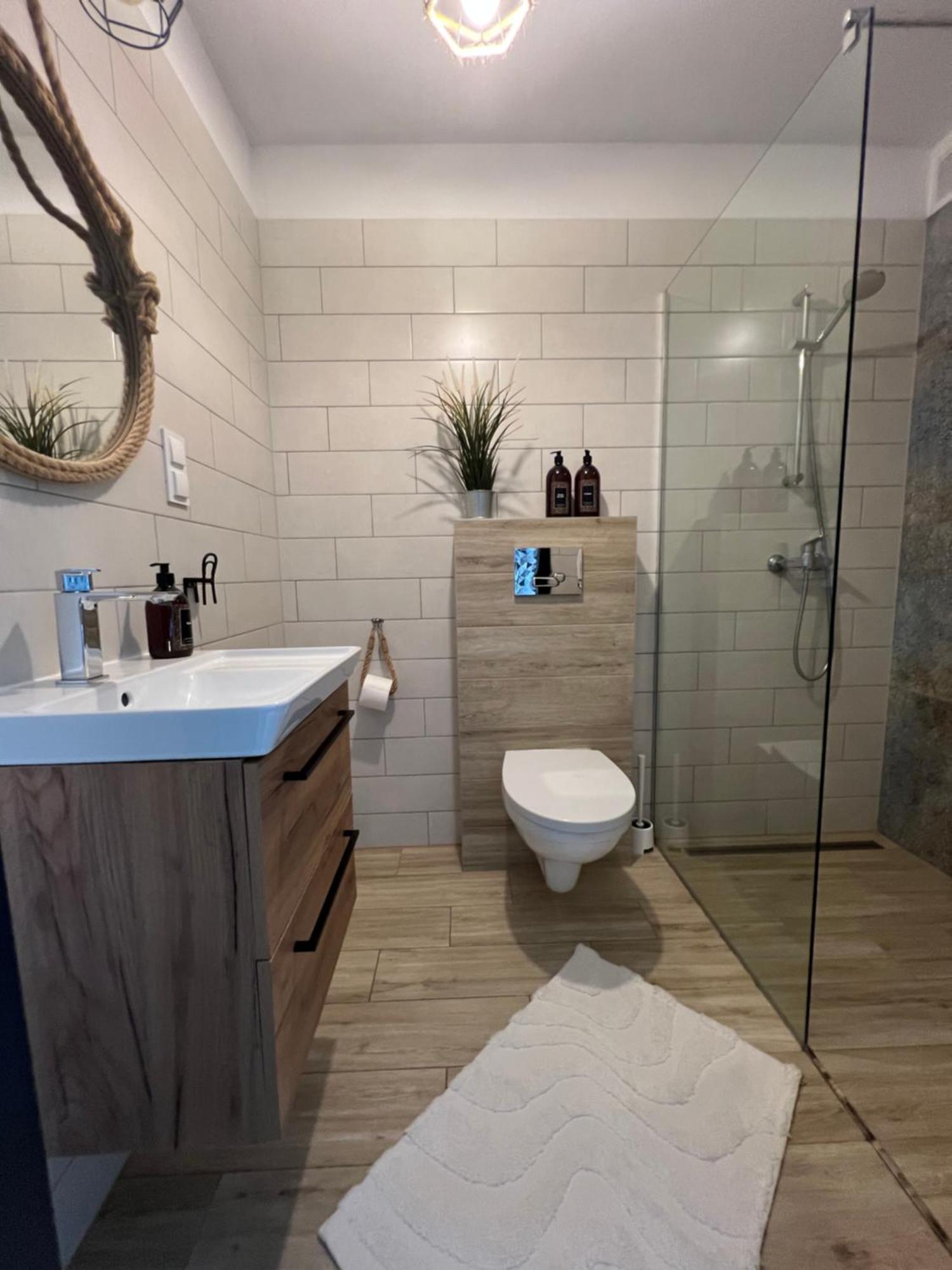 Czarny Baran Apartment Debki Bagian luar foto