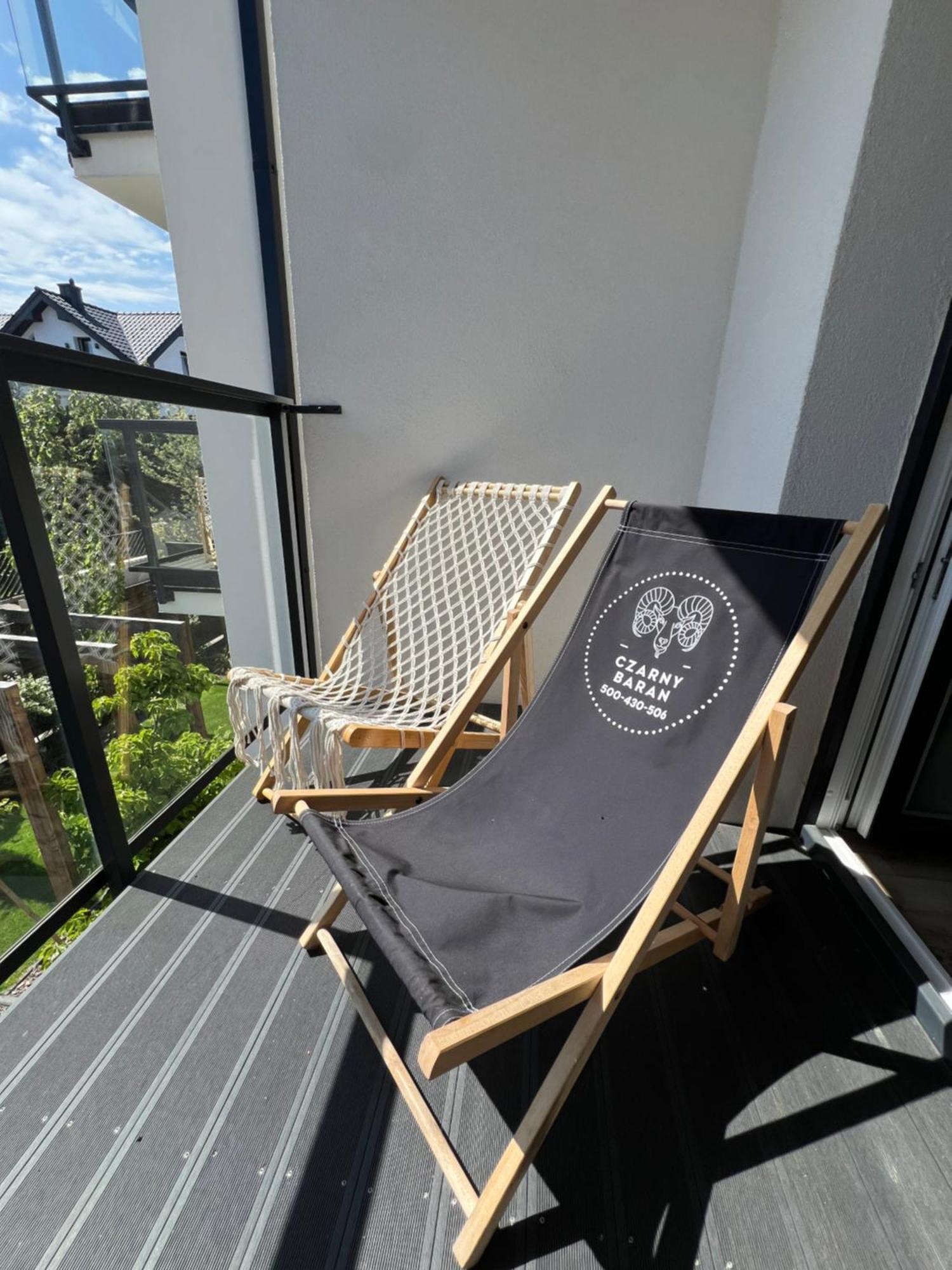 Czarny Baran Apartment Debki Bagian luar foto