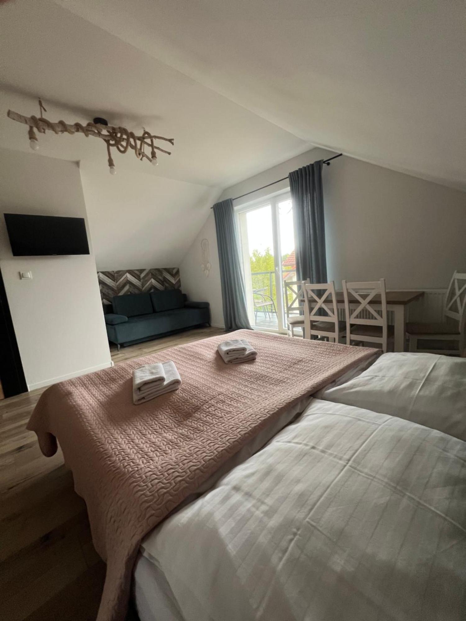 Czarny Baran Apartment Debki Bagian luar foto